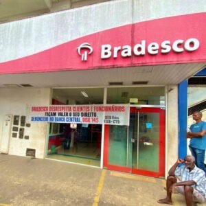 Leia mais sobre o artigo Através de orientação do sindicato, bancário tem demissão cancelada pelo Bradesco