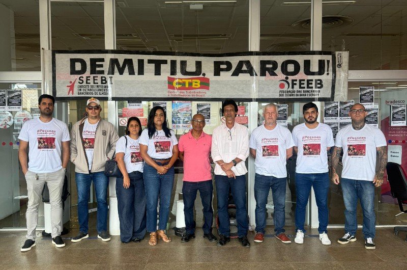 Leia mais sobre o artigo DEMITIU PAROU !!